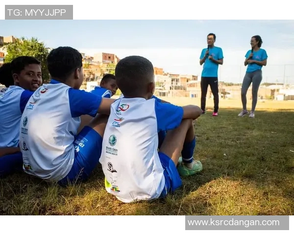 巴西足球明星遭遇抢劫事件引发社会关注与讨论