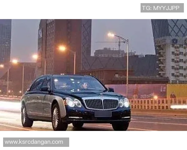 揭秘足球明星迈巴赫的传奇人生与辉煌成就